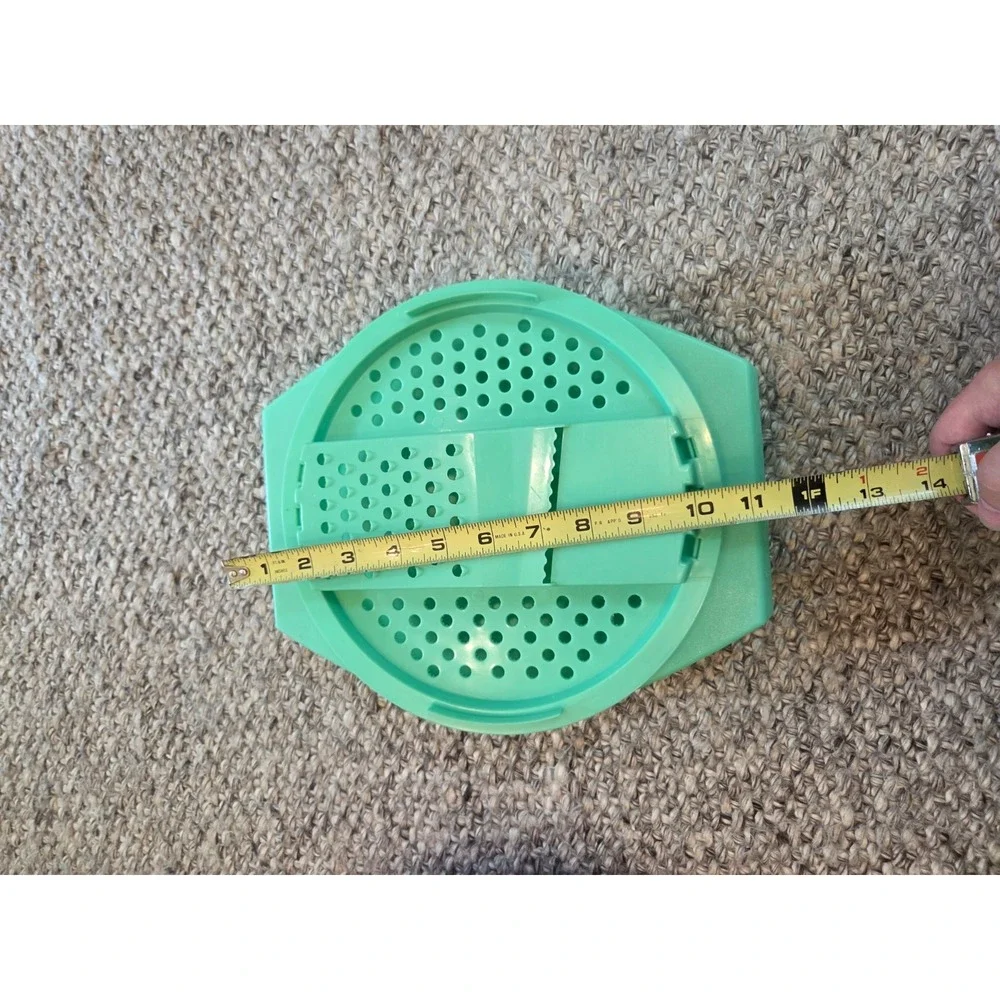 Vintage 60s 70s Tupperware Plastic Food Keeper Divided Storage Tray Grater
